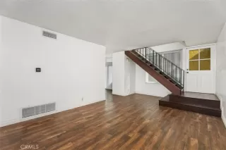 Photo #5: OC24247661 Listing