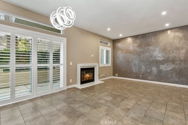 MLS: OC24247867 Condo For Sale