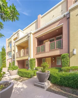 Photo #1: OC24247983 Listing 