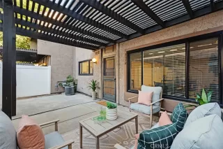 Photo #6: OC24248027 Listing