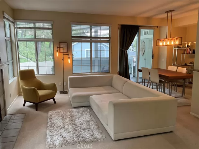 MLS: OC24248252 Condo For Sale