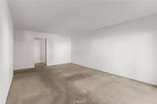 Photo #6: OC24248317 Listing