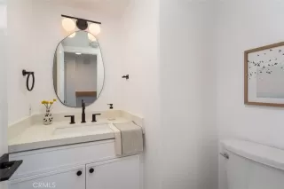 Photo #6: OC24248380 Listing 