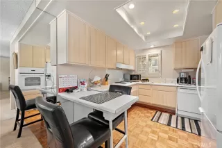 Photo #1: OC24248440 Listing