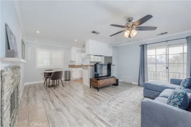 MLS: OC24249179 Condo For Sale