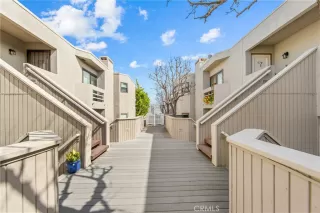 Photo #2: OC24249234 Listing 