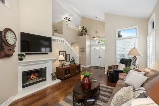 Photo #6: OC24249670 Listing