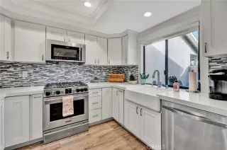 Photo #1: OC24250050 Listing 