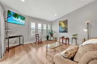 Photo #5: OC24250050 Listing 