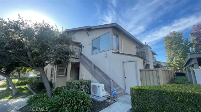 MLS: OC24250189 Condo For Sale