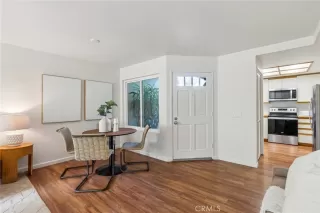 Photo #4: OC24250313 Listing