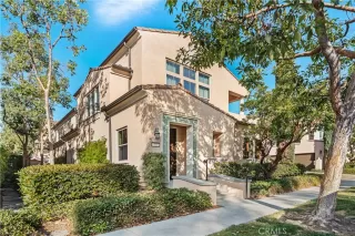 Photo #2: OC24250356 Listing 