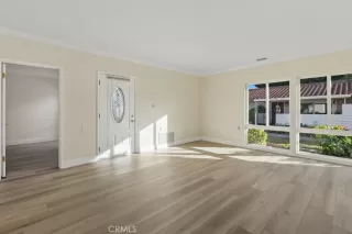 Photo #2: OC24251260 Listing