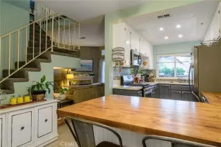 Photo #6: OC24251309 Listing 