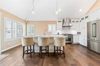 Photo #6: OC24251508 Listing