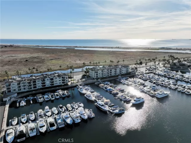 MLS: OC24251612 Condo For Sale