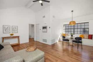 Photo #4: OC24252064 Listing 