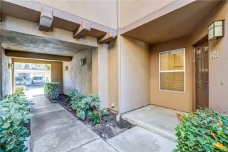 Photo #3: OC24252303 Listing 