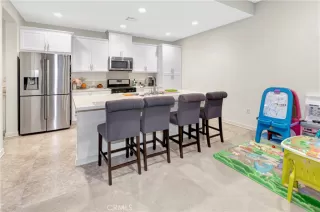 Photo #3: OC24252574 Listing 