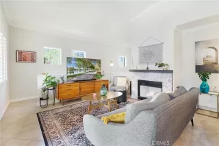 Photo #2: OC24253521 Listing 