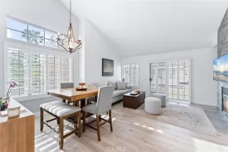 Photo #4: OC24253744 Listing 