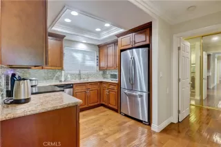 Photo #3: OC24254659 Listing