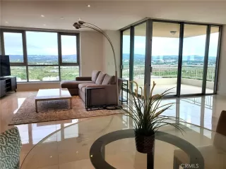 Photo #2: OC24254718 Listing