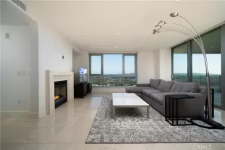 Photo #3: OC24254718 Listing