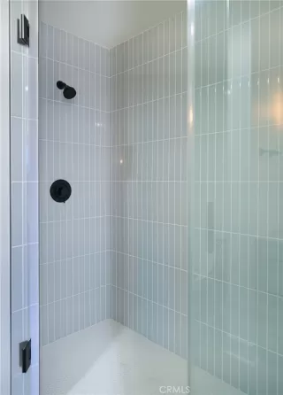 Photo #6: OC24254720 Listing 