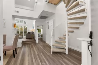 Photo #5: OC24254832 Listing 