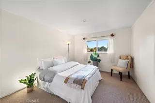 Photo #2: OC24255020 Listing