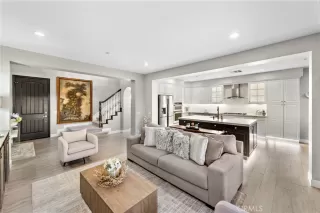 Photo #6: OC24255274 Listing