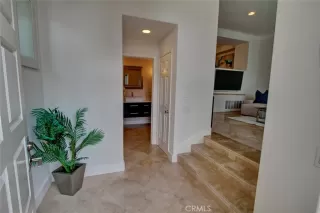 Photo #3: OC24255428 Listing 