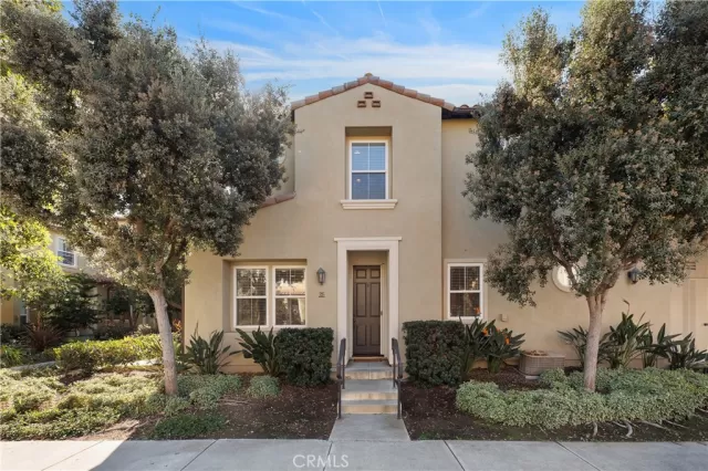 MLS: OC24255544 Condo For Sale