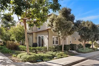 Photo #1: OC24255544 Listing