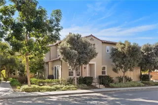 Photo #2: OC24255544 Listing