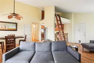 Photo #4: OC24255594 Listing 