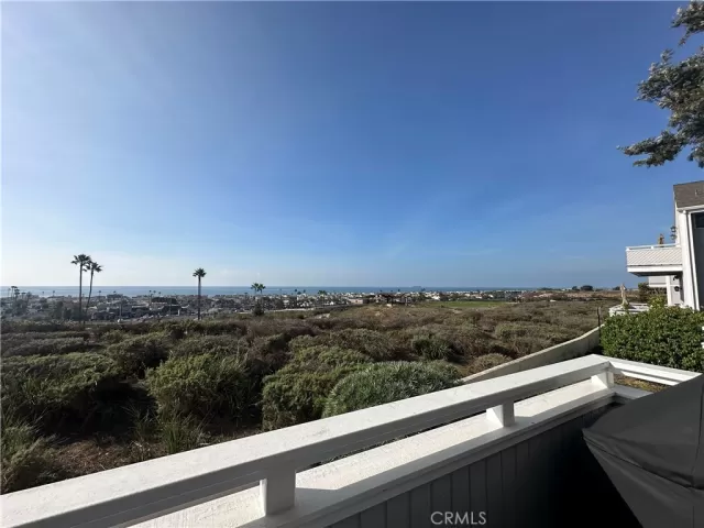 MLS: OC25000771 Condo For Sale