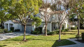 Photo #1: OC25000917 Listing