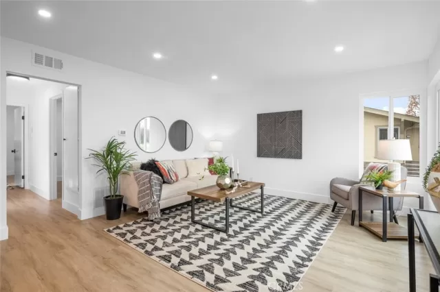 MLS: OC25000986 Condo For Sale