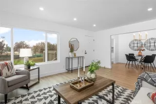 Photo #1: OC25000986 Listing 