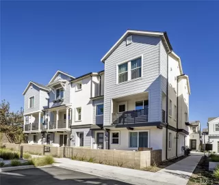 Photo #1: OC25001539 Listing 