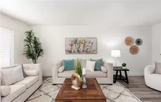 Photo #2: OC25001932 Listing 