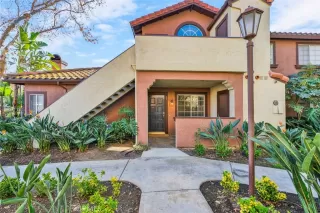 Photo #1: OC25002024 Listing