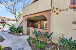 Photo #2: OC25002024 Listing