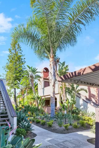 Photo #3: OC25002024 Listing