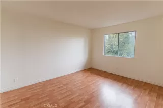 Photo #6: OC25002198 Listing