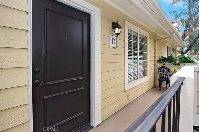 MLS: OC25002571 Condo For Sale