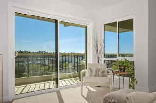 Photo #5: OC25003853 Listing