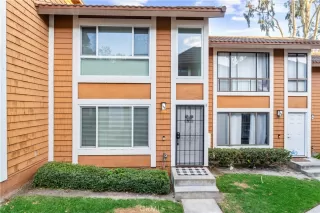 Photo #2: OC25004616 Listing 